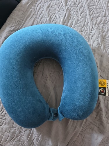 Neck pillow for travel - pillow,